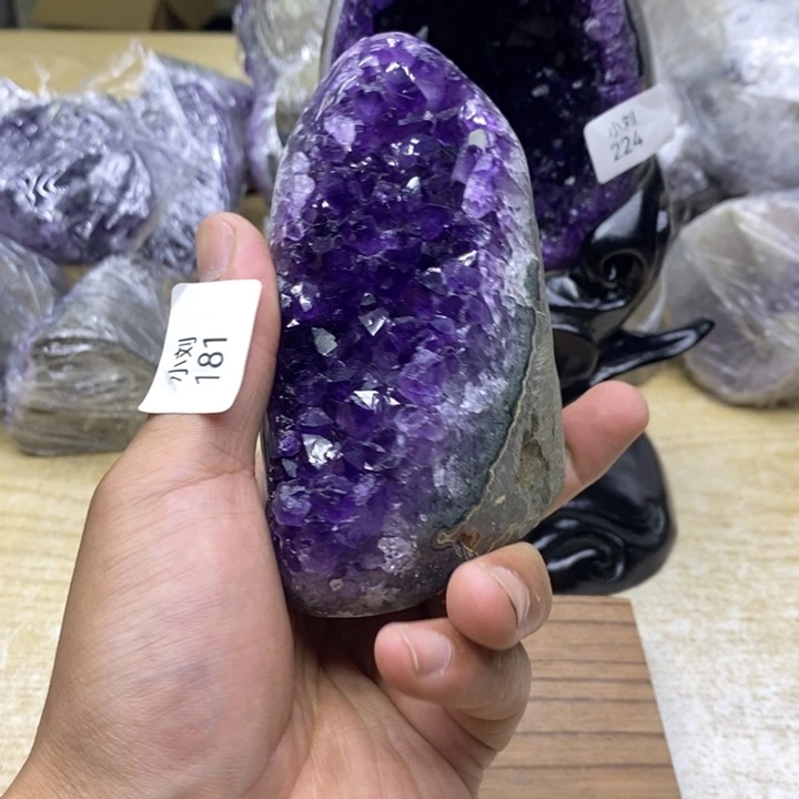 未镶嵌紫晶大型摆件（非配饰）