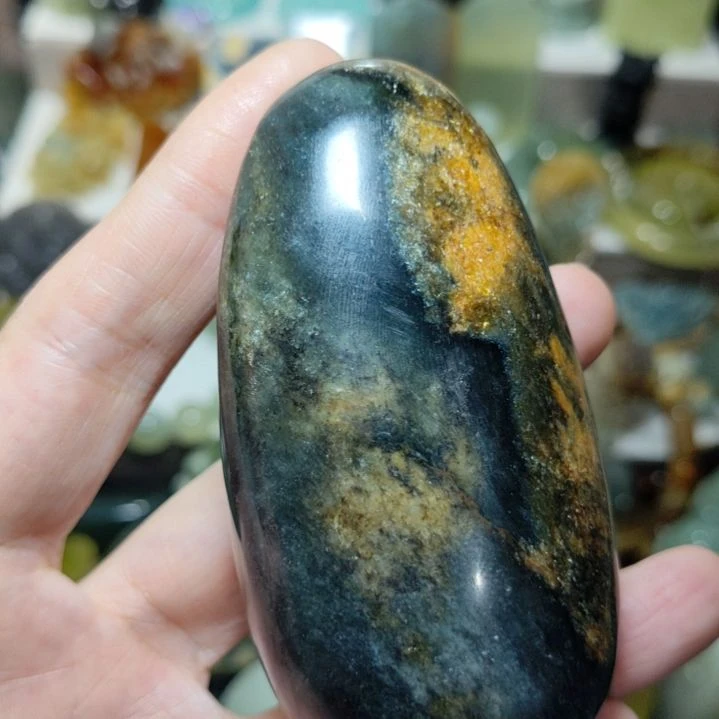 岫玉未镶嵌手把件款式