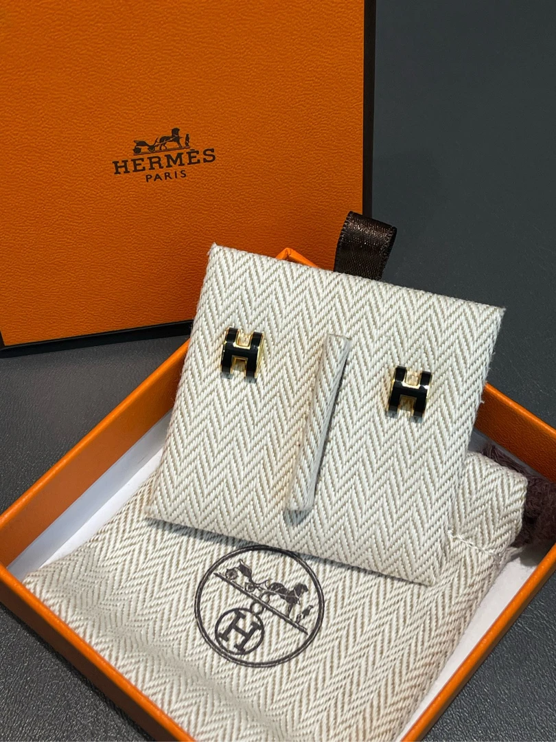 95新 Hermes/爱马仕 Pop H 耳钉