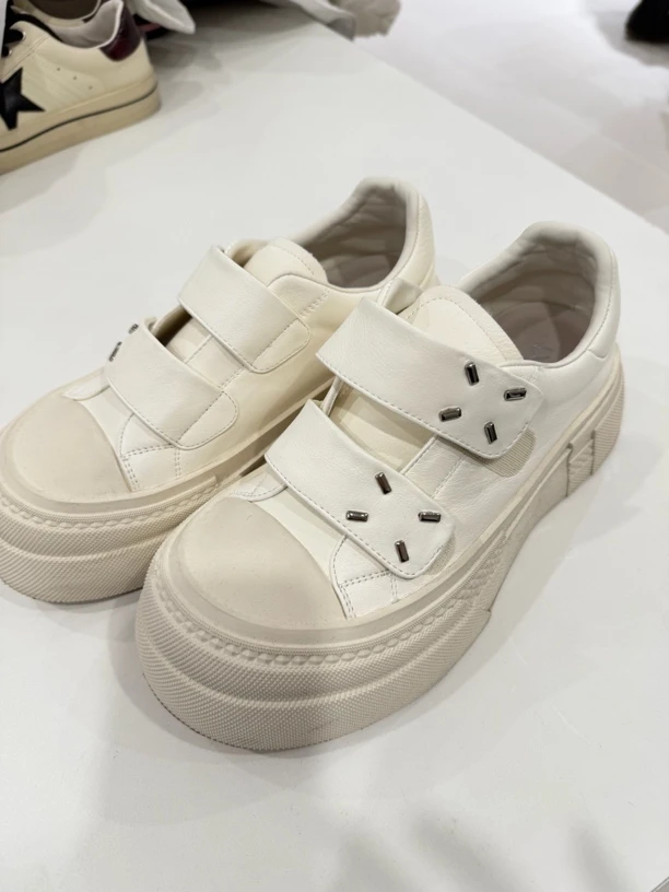 FW2025春季白色厚底大头鞋