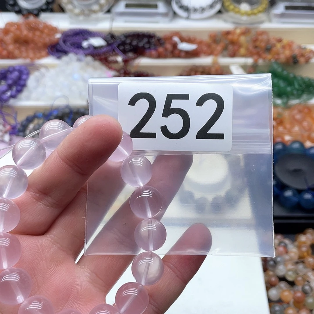 水晶手链未镶嵌红天然