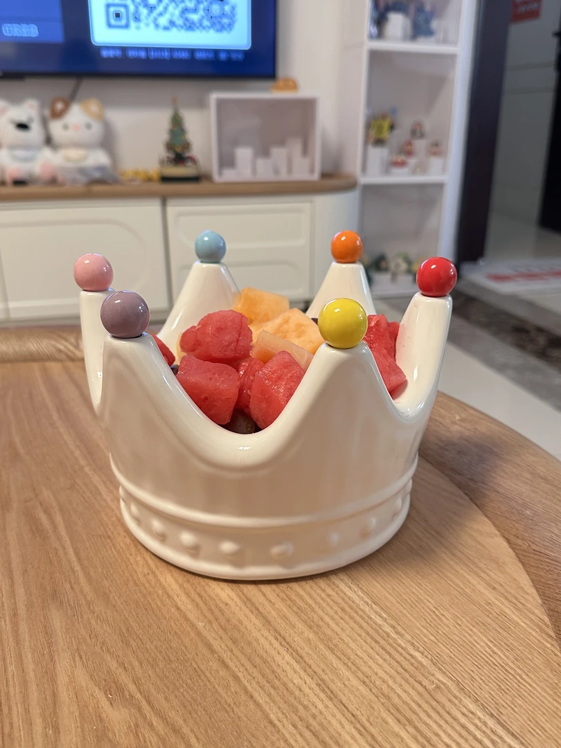 【零零和猫】陶瓷皇冠果盘带304水果叉ins创意高颜值果盆创意玩具