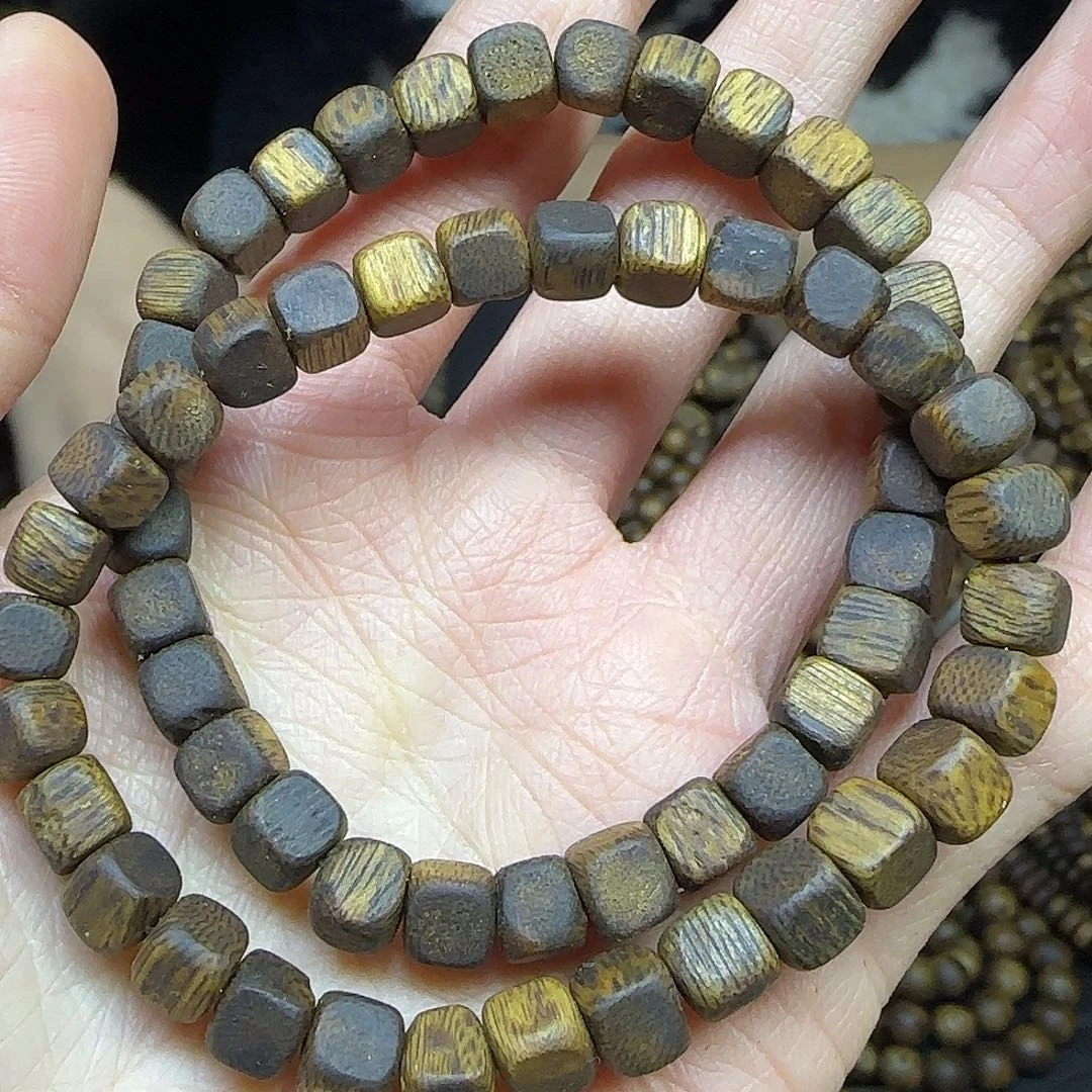 沉香碎屑沉香+0.6方糖珠单圈5克加多样性发一