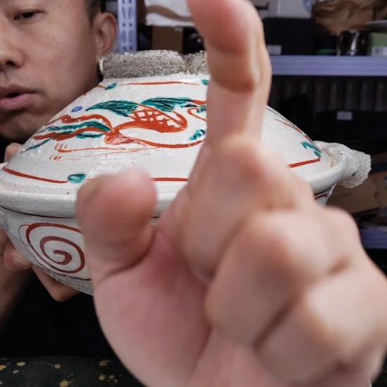 铁砂锅。。。。。。。。。。。。。。