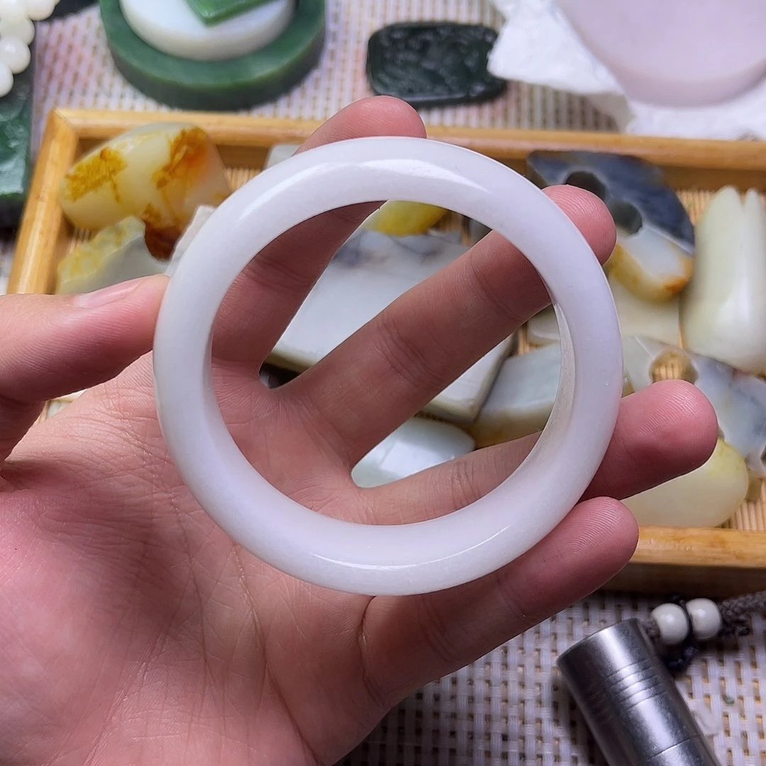 未镶嵌和田玉珠宝半成品好**体