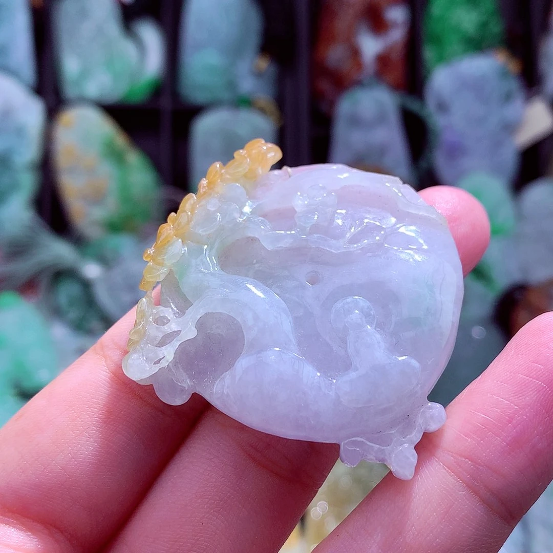 颈饰未镶嵌翡翠天然