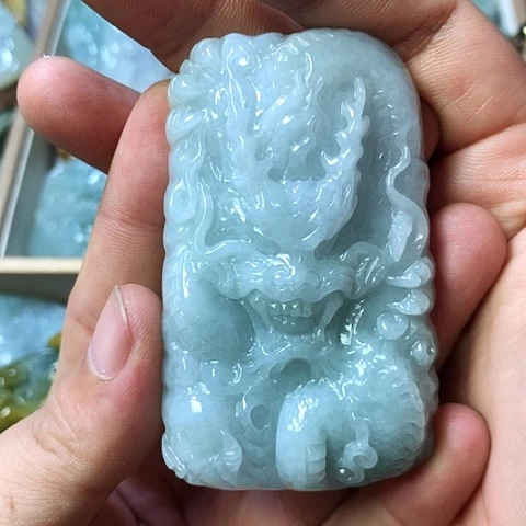 颈饰未镶嵌翡翠福豆豆珠宝翡翠颈饰