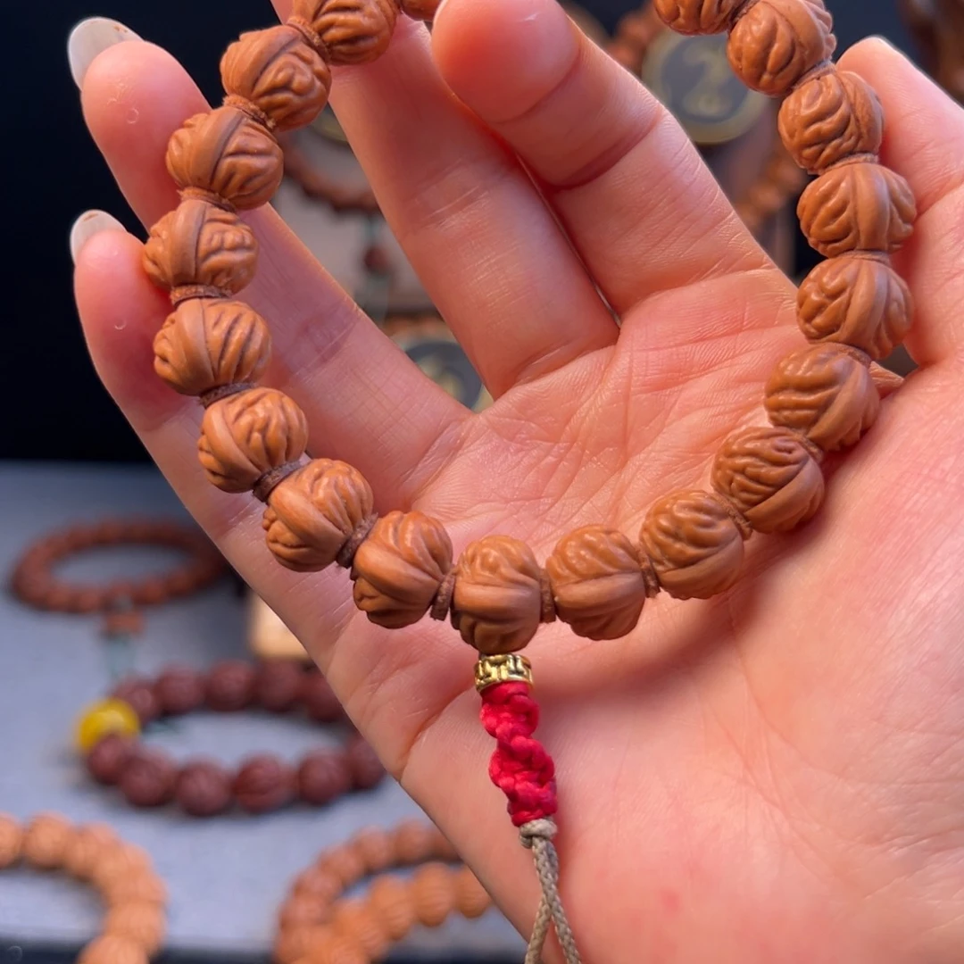 【闪购商品】桃核手串14野生红莲