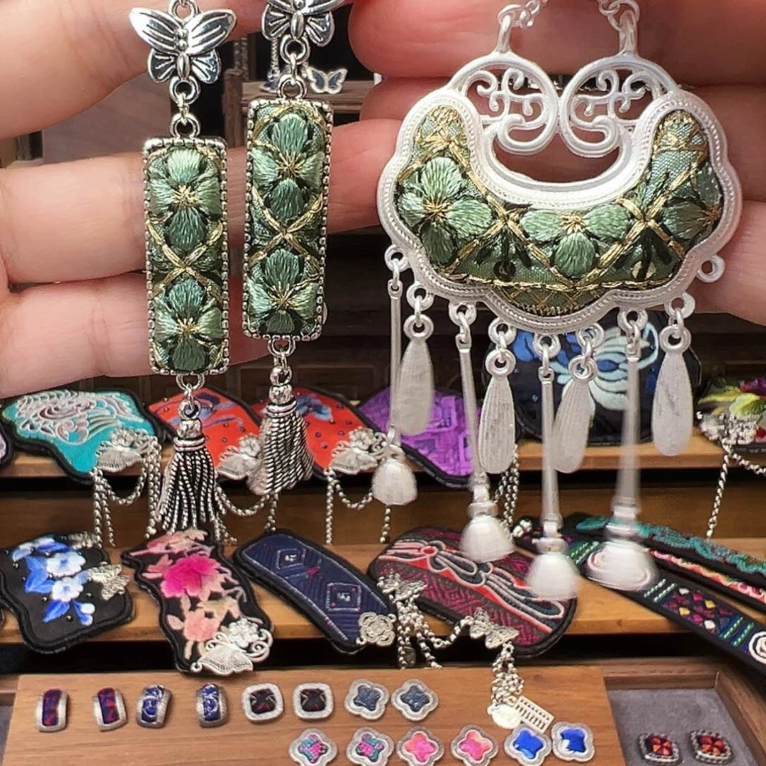 织绣手工刺绣工艺品