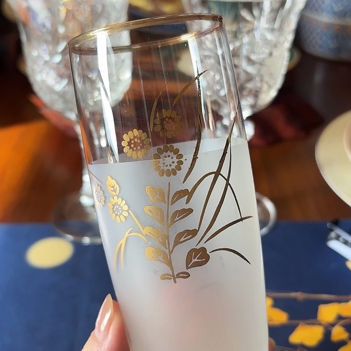 瓷肖子杯一只哈哈