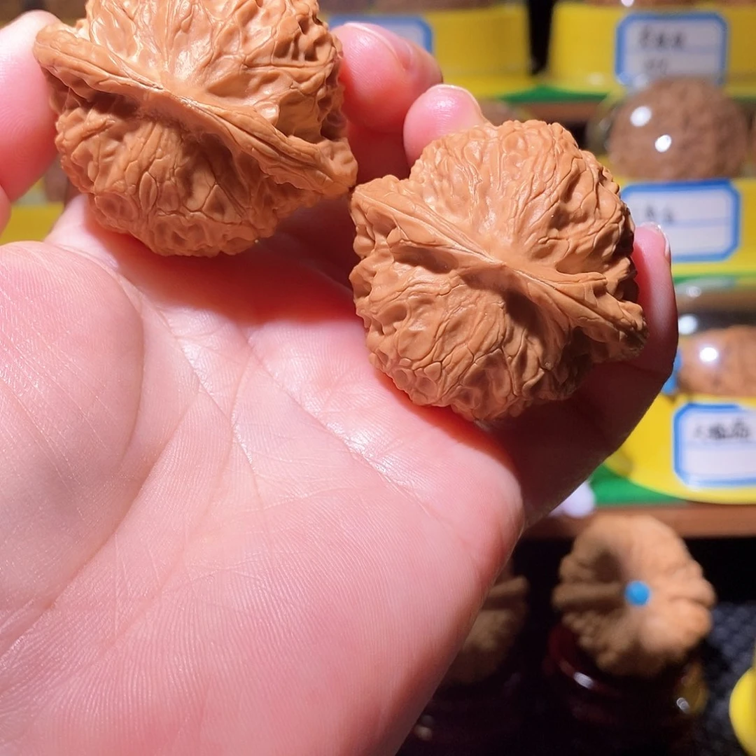 45宫灯，又名玉玺狮子头