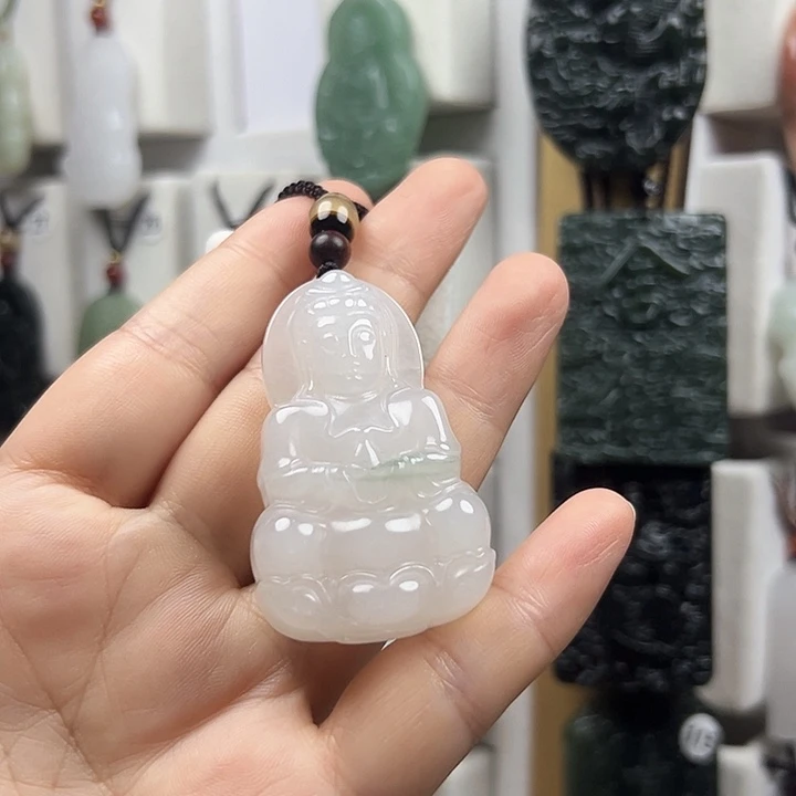 石英质玉（金丝玉）未镶嵌颈饰