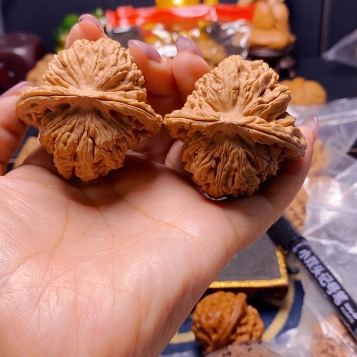 文玩核桃把件四座楼