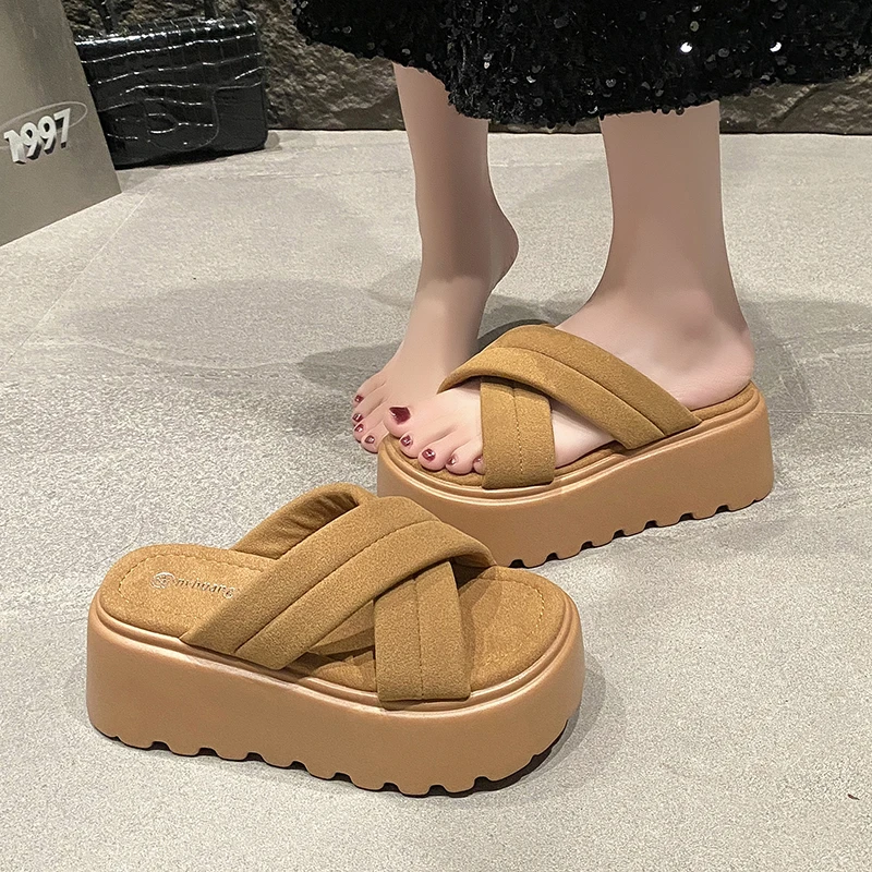 网红小个子8cm厚底增高凉拖鞋女2025夏季新款外穿松糕交叉一字拖