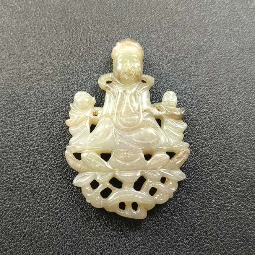 YT0117FCB029 玉雕观音像