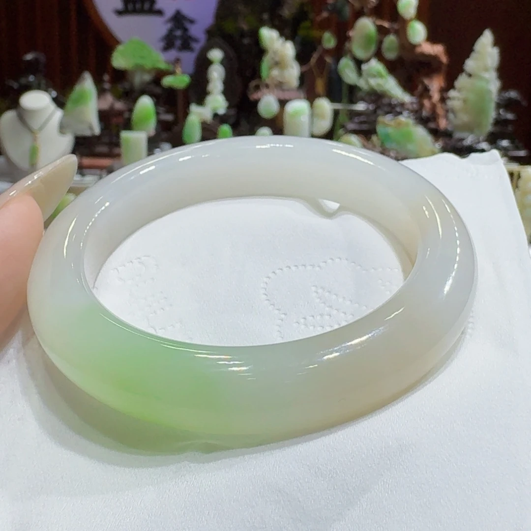 未镶嵌手镯和田玉（翠青玉）翠青三色5657