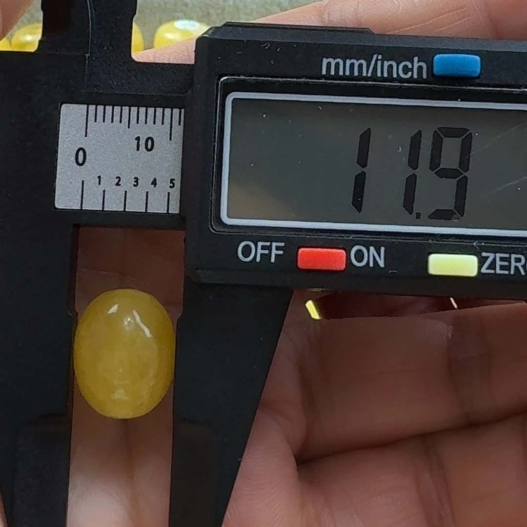 蜜蜡未镶嵌裸石21杂