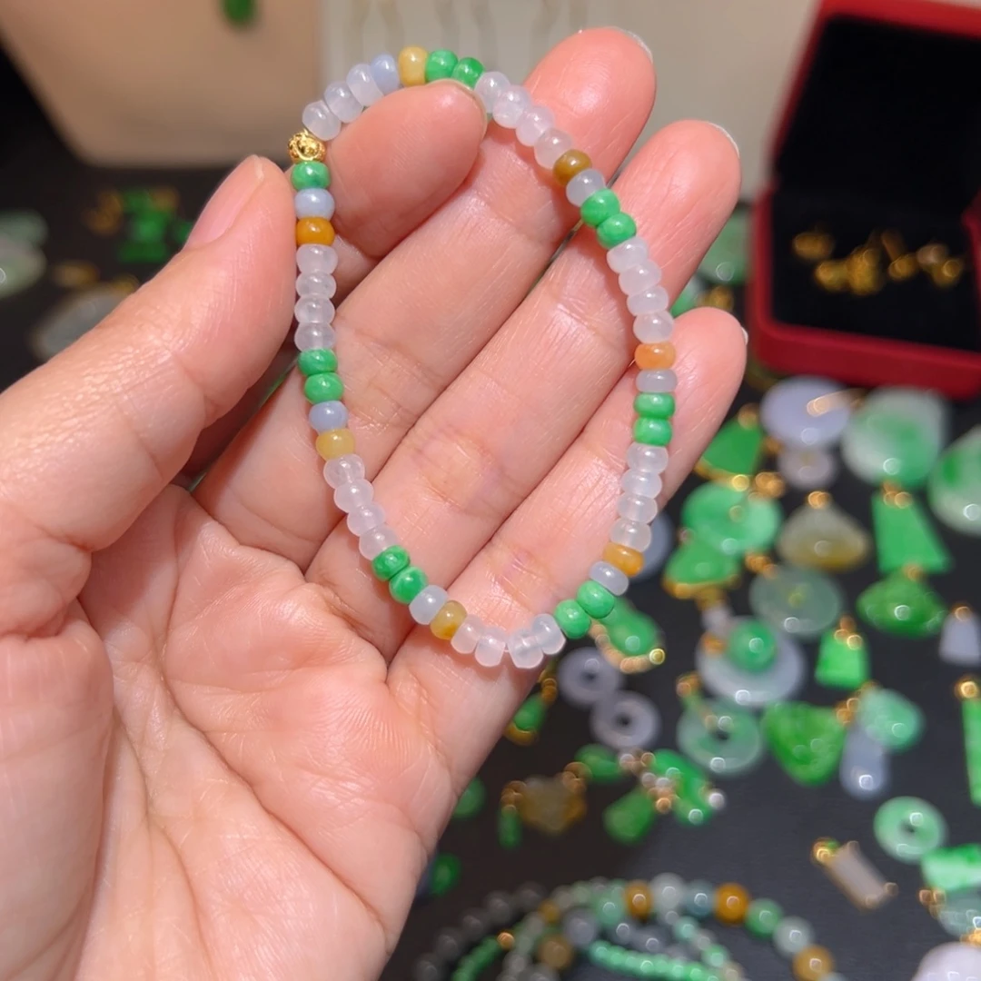 翡翠未镶嵌颈饰多宝算盘珠
