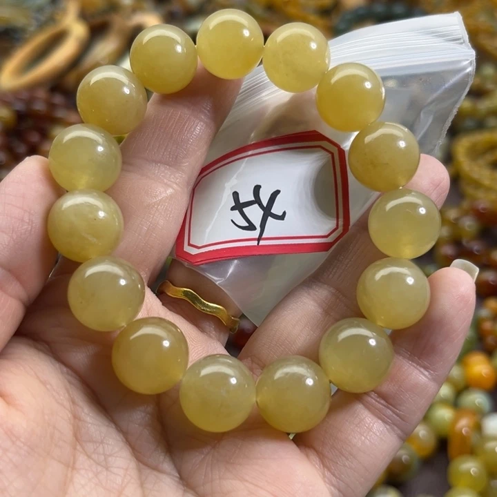 未镶嵌蛇纹石玉手链