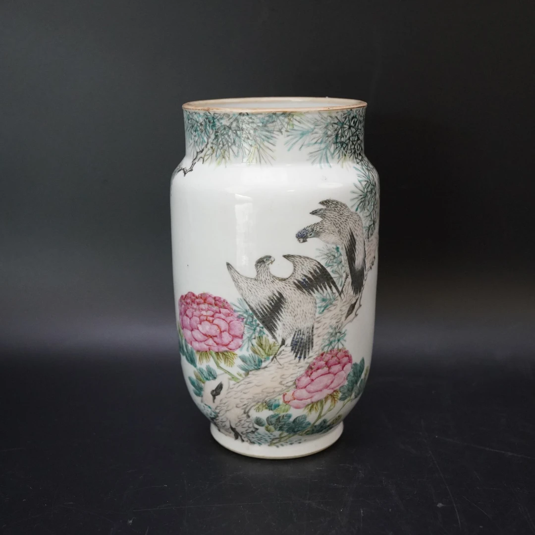 Lot.25100875清光绪粉彩花鸟纹高装罐 高：约22.3cm