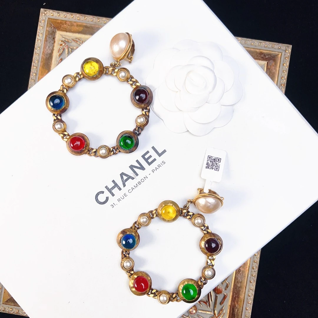 95新 Chanel/香奈儿 柚礼中古/香奈儿多色琉璃圆环耳夹lz501297