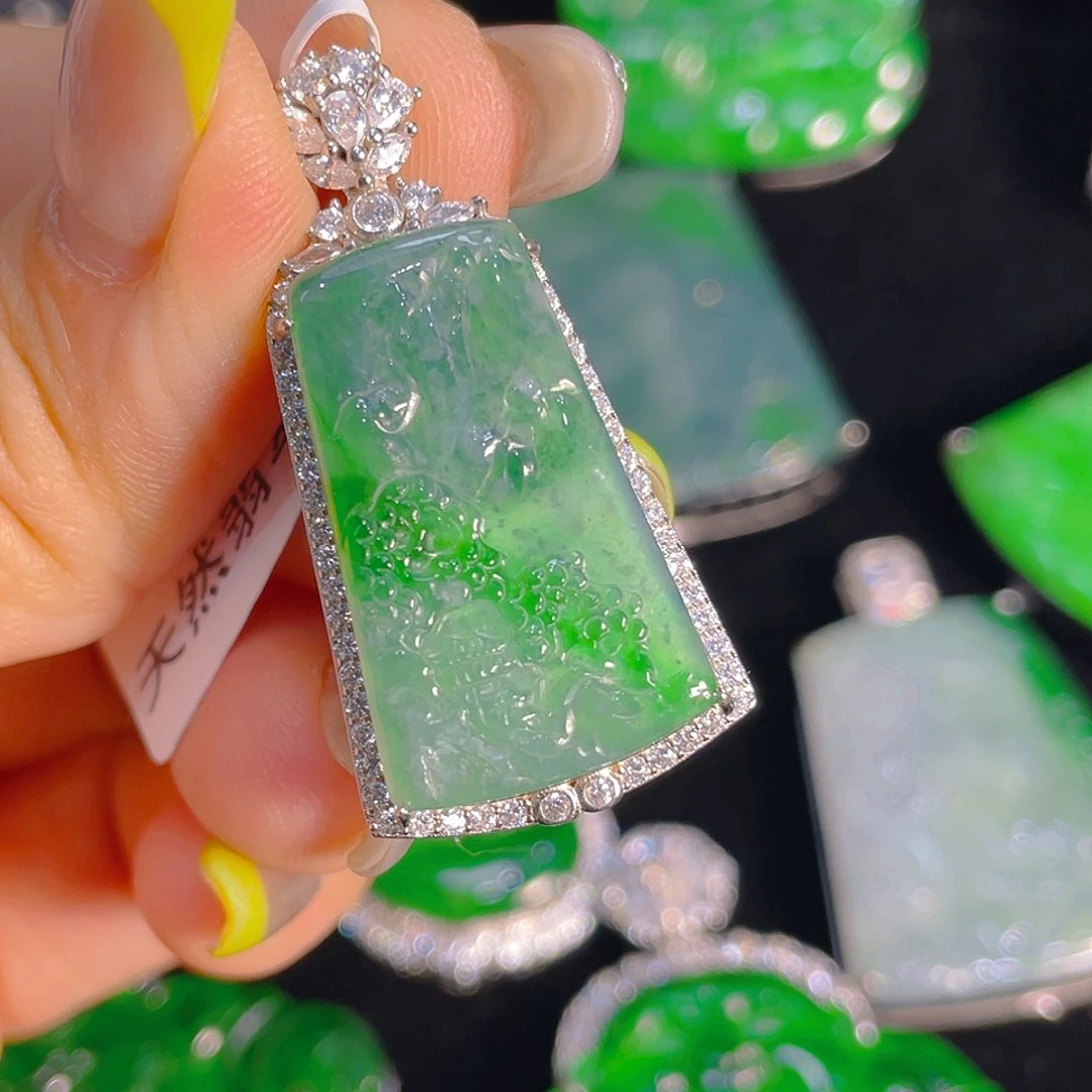 翡翠银S925镶嵌颈饰天然