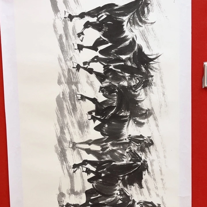 国画花鸟的翅膀和翅膀都是白色的羽毛和140.70