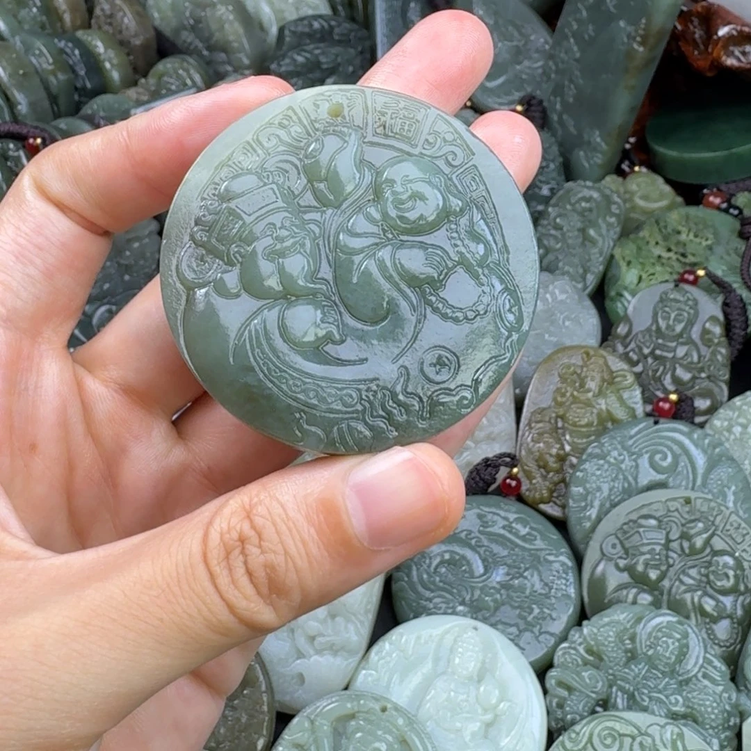 和田玉未镶嵌颈饰