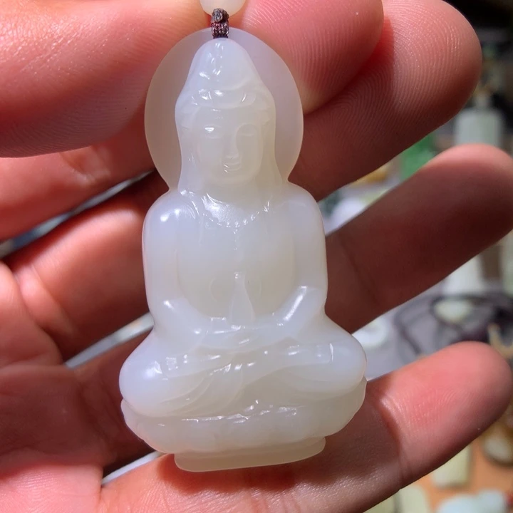 和田玉未镶嵌颈饰