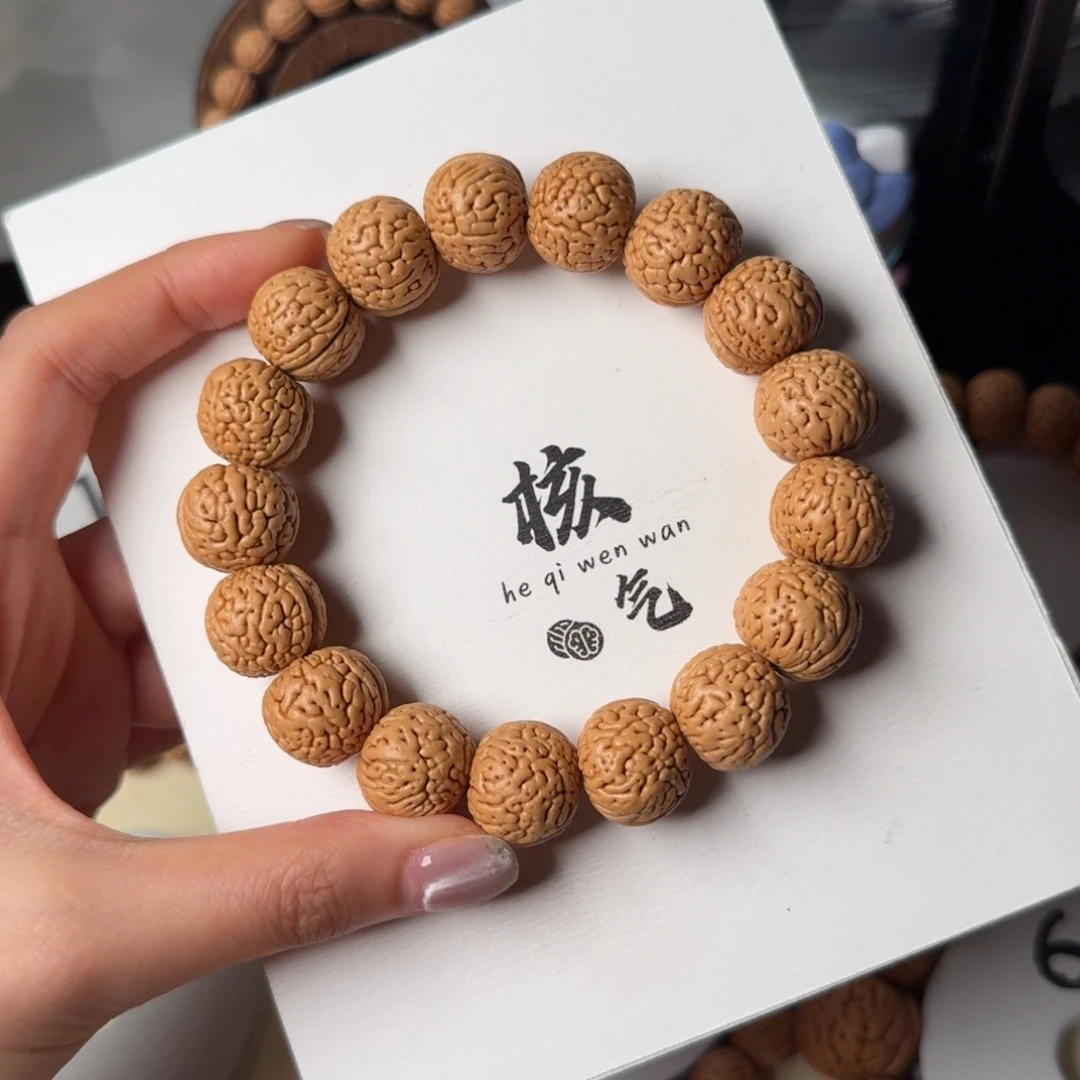 幸***会17➕肌肉桃核吊坠-