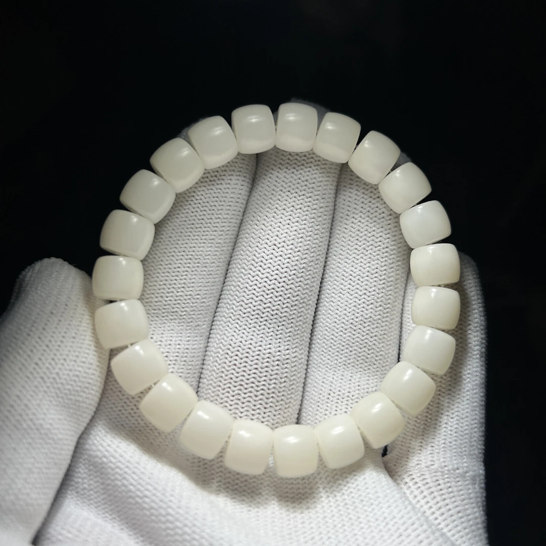 白玉菩提根手串自然白8x9mm