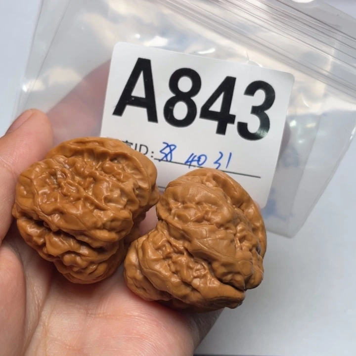 文玩核桃把件三角蛙38 40