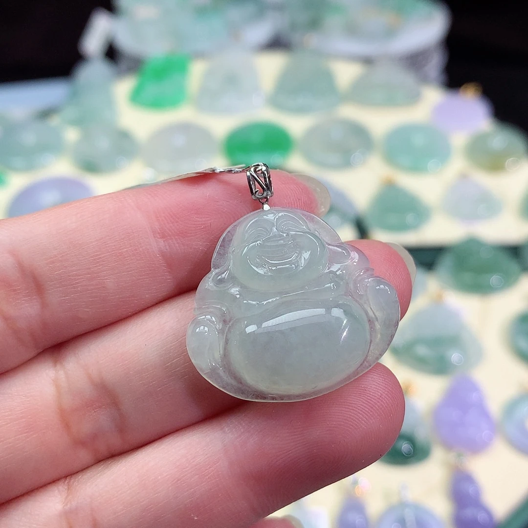 翡翠18K金镶嵌颈饰佛公