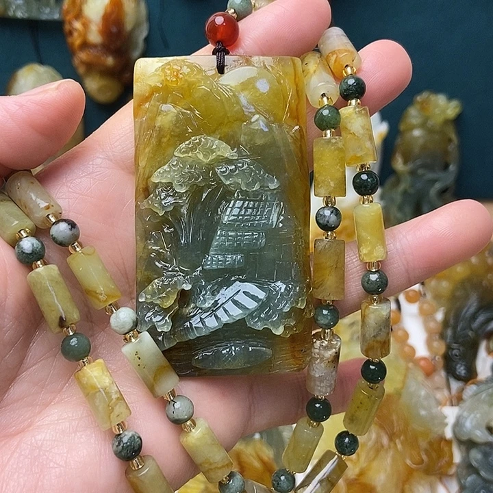 蛇纹石玉未镶嵌颈饰
