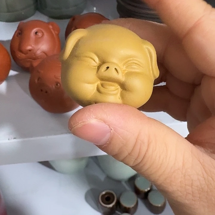 主人杯一个，爱。。品茗