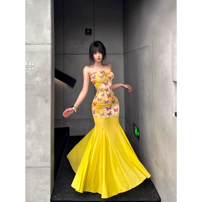法式纯欲多巴胺黄色蝴蝶印花抹胸连衣裙女夏海边度假修身鱼尾长裙