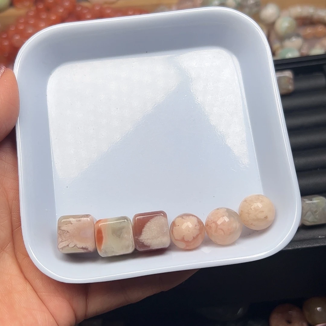 玛瑙/玉髓珠宝半成品未镶嵌嘉*。