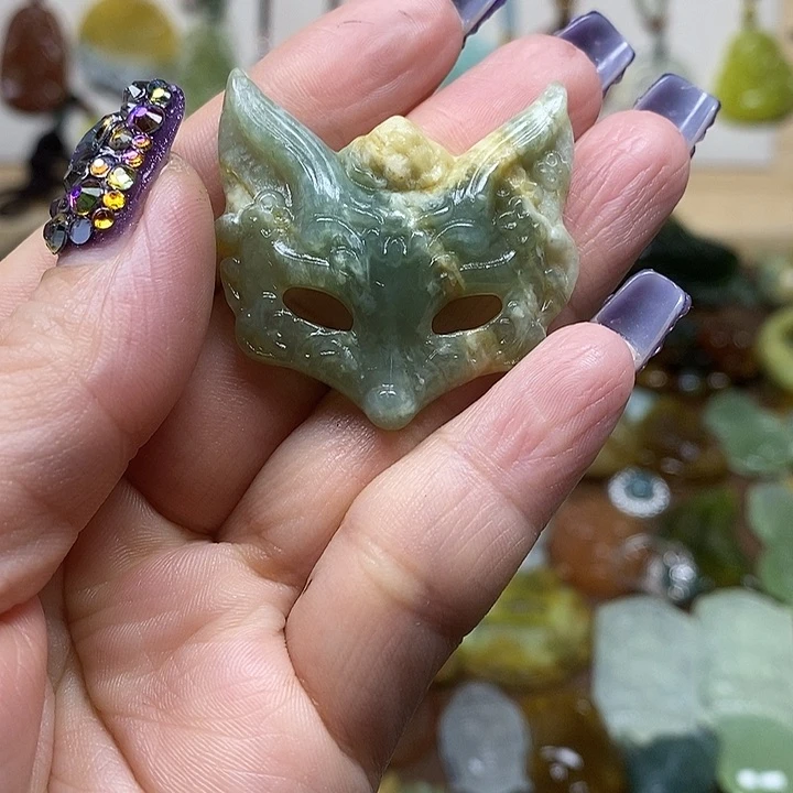 蛇纹石玉吊坠未镶嵌