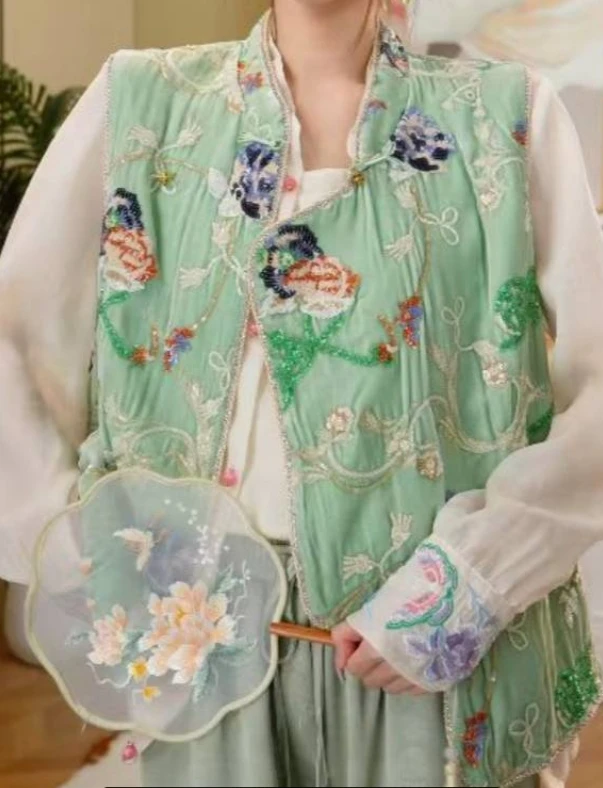 【醉青玄】在！仓！鹿三三SANN新中式刺绣马甲2024B9773小鹿