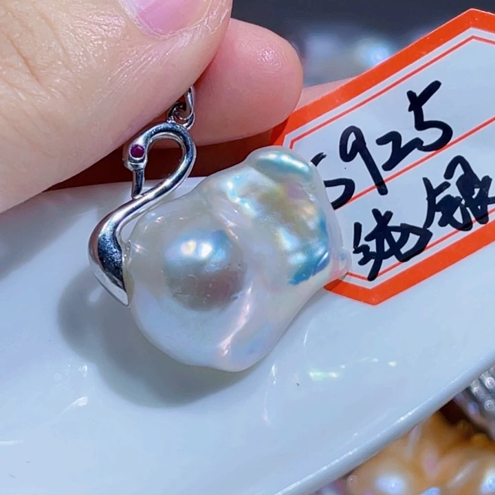 淡水珍珠银S925镶嵌颈饰