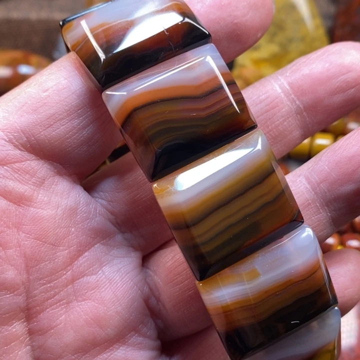 未镶嵌手链玛瑙/玉髓星*