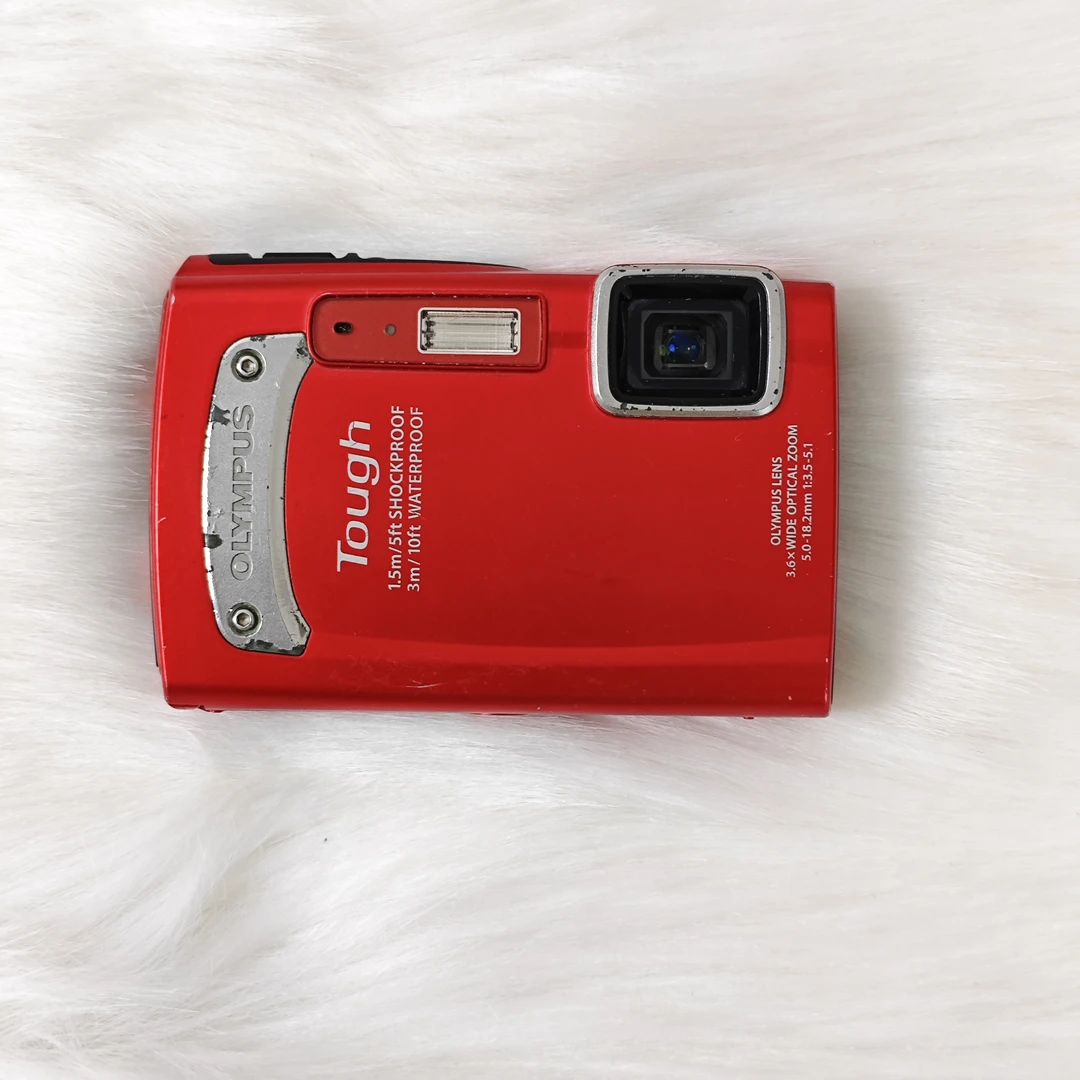 8新 Olympus/奥林巴斯 tg310 红色 屏幕外壳破 配件齐全