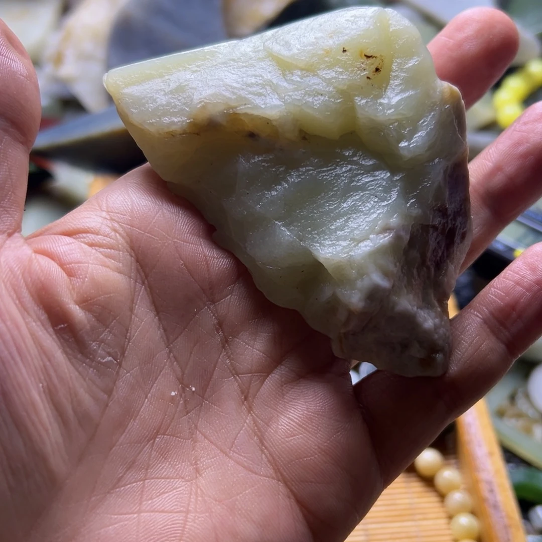 和田玉（糖玉）未镶嵌挂件