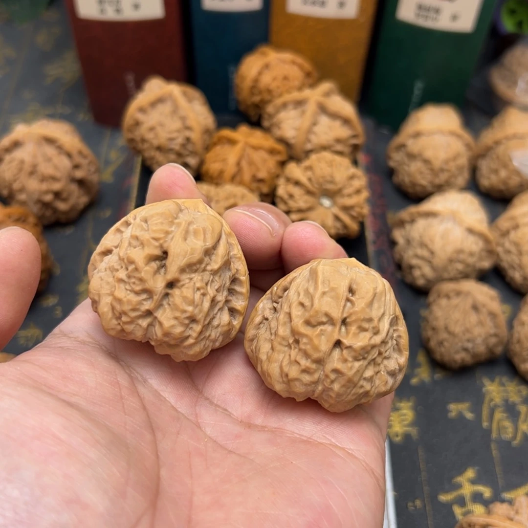 文玩核桃把件三角箭毒蛙