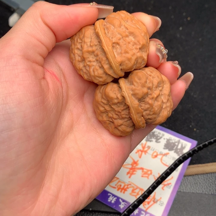 文玩核桃把件88号37蛤蟆头