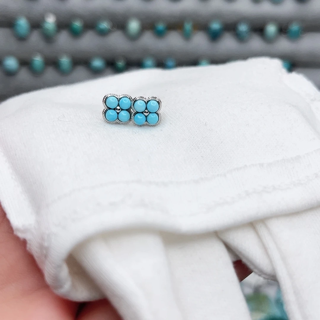 绿松石绿松石未镶嵌