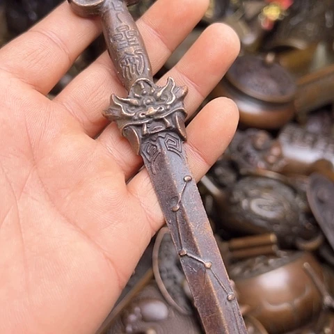 铜制文玩把玩物件