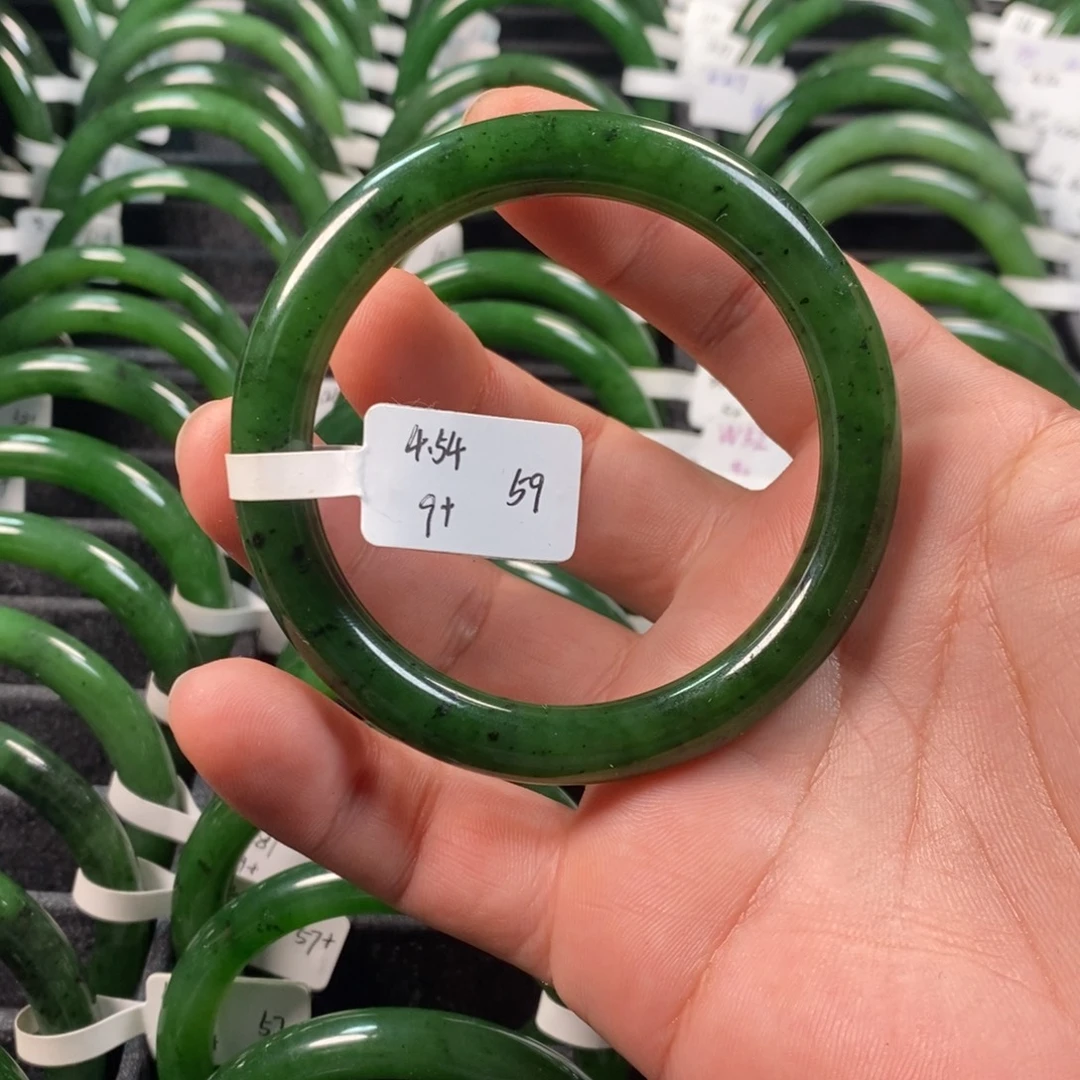 长***8和田玉（碧玉）未镶嵌手镯59