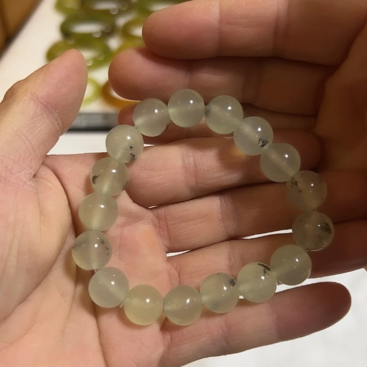蛇纹石玉未镶嵌手链