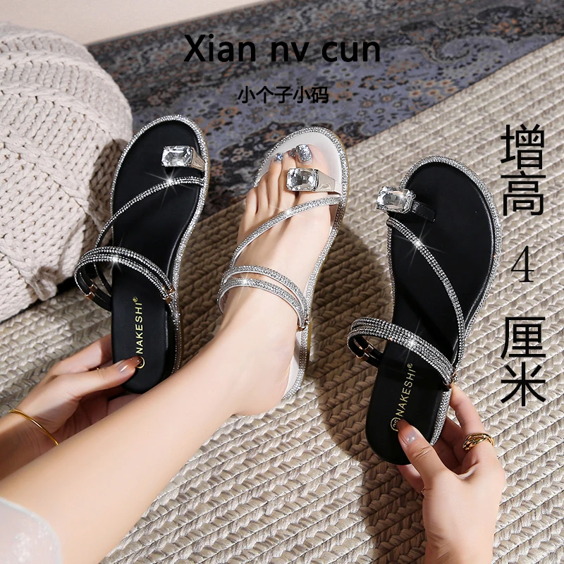 夏季新款舒爽透气 小个子水钻凉拖鞋女坡跟夹趾小码3233小众凉鞋